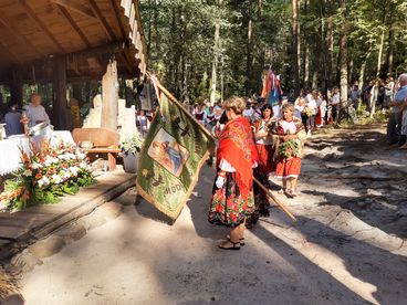 Wyjątkowe nabożeństwo w Dolinie Objawienia we wsi Kałuże